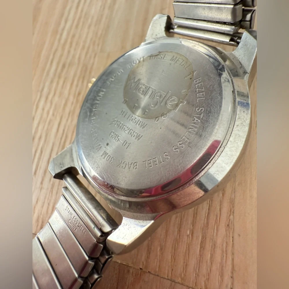 Vintage wrangler Hero men’s two tone stainless steel watch NEW BATTERY